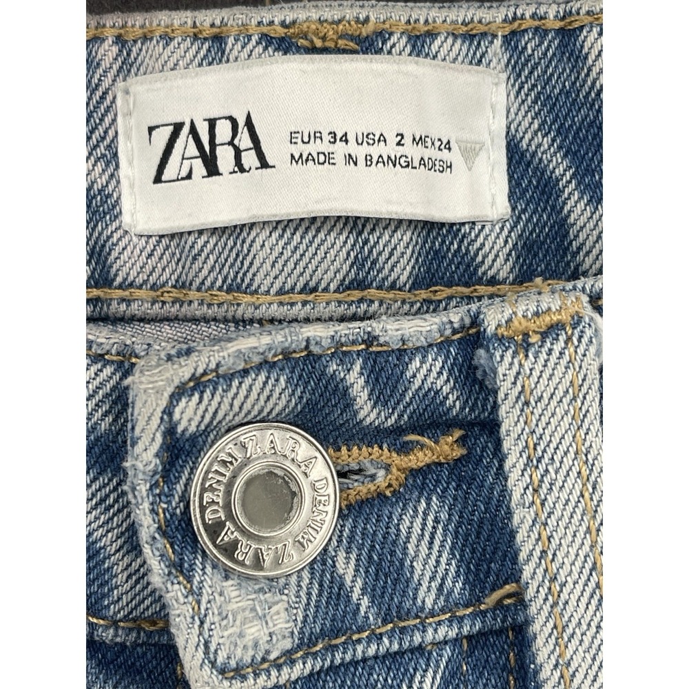 Zara Women's Light Wash Cropped Straight Leg Jeans Raw Hem Distressed Size 2 - Picture 4 of 9